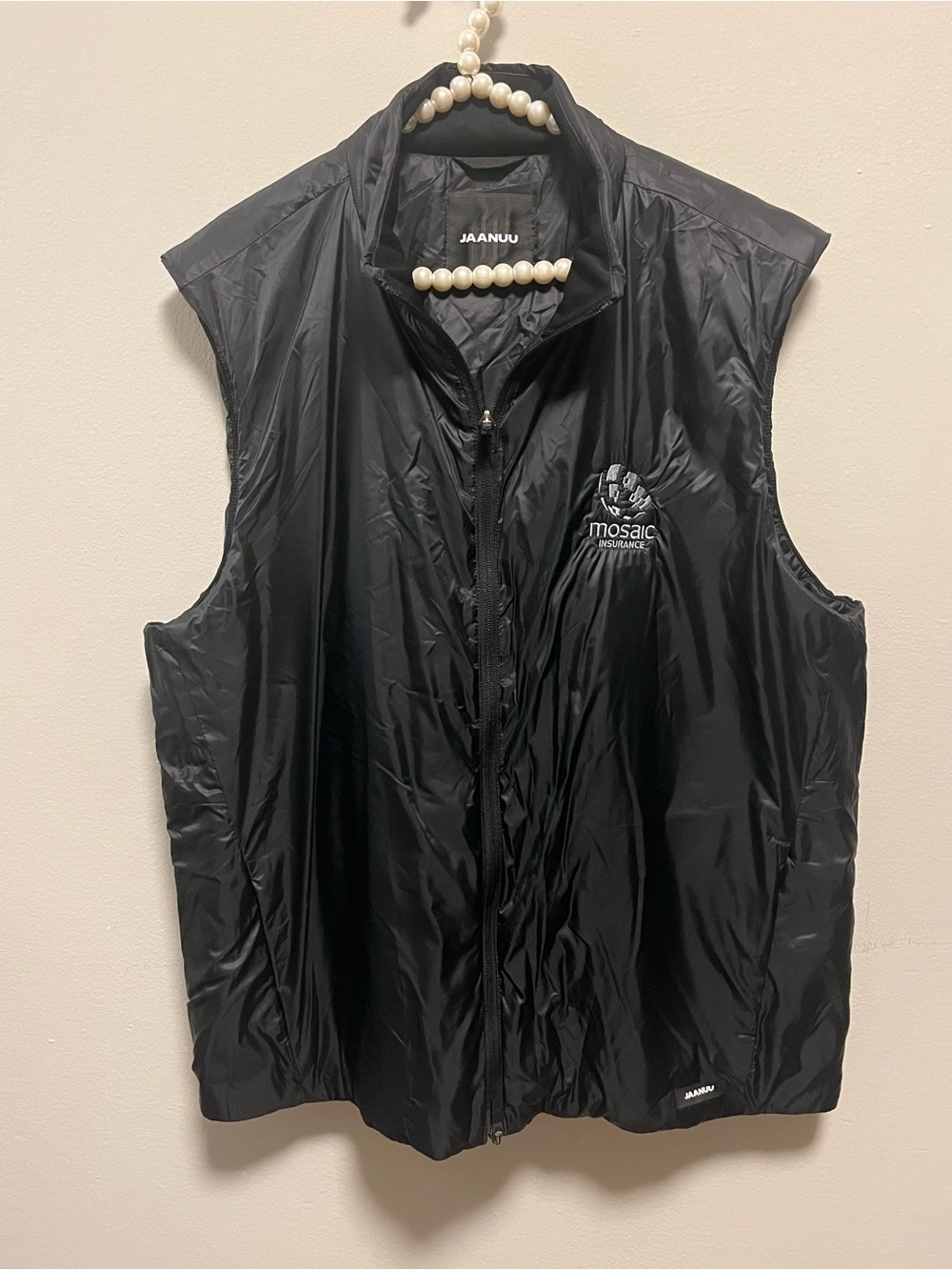 Jaanuu Phantom Insulated Scrub Vest Black Full Zip Mosaic Insurance Logo